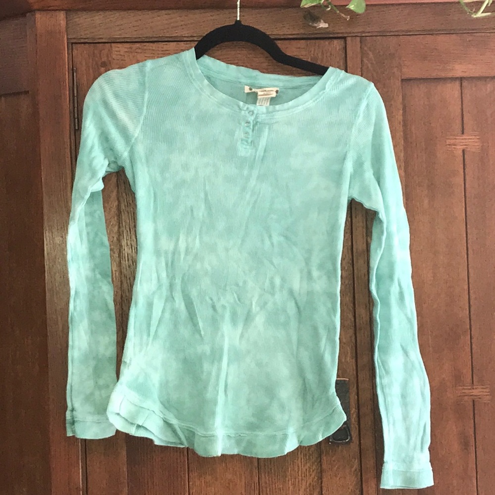 Girls long sleeve t-shirt